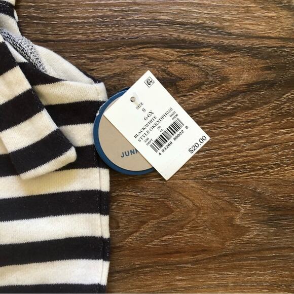 Junk Food Girls’ Mickey Mouse Romper Cream Black Stripes Size 6 NWT - Picture 3 of 6